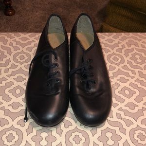 Capezio Womens sz8 tap shoes